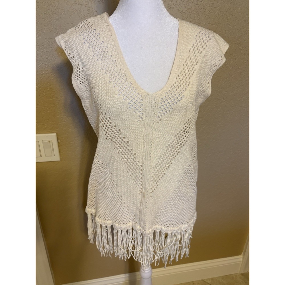 Vince Camuto Women's Sleeveless Boho Crochet Knit Top With Fringe,‎ Small